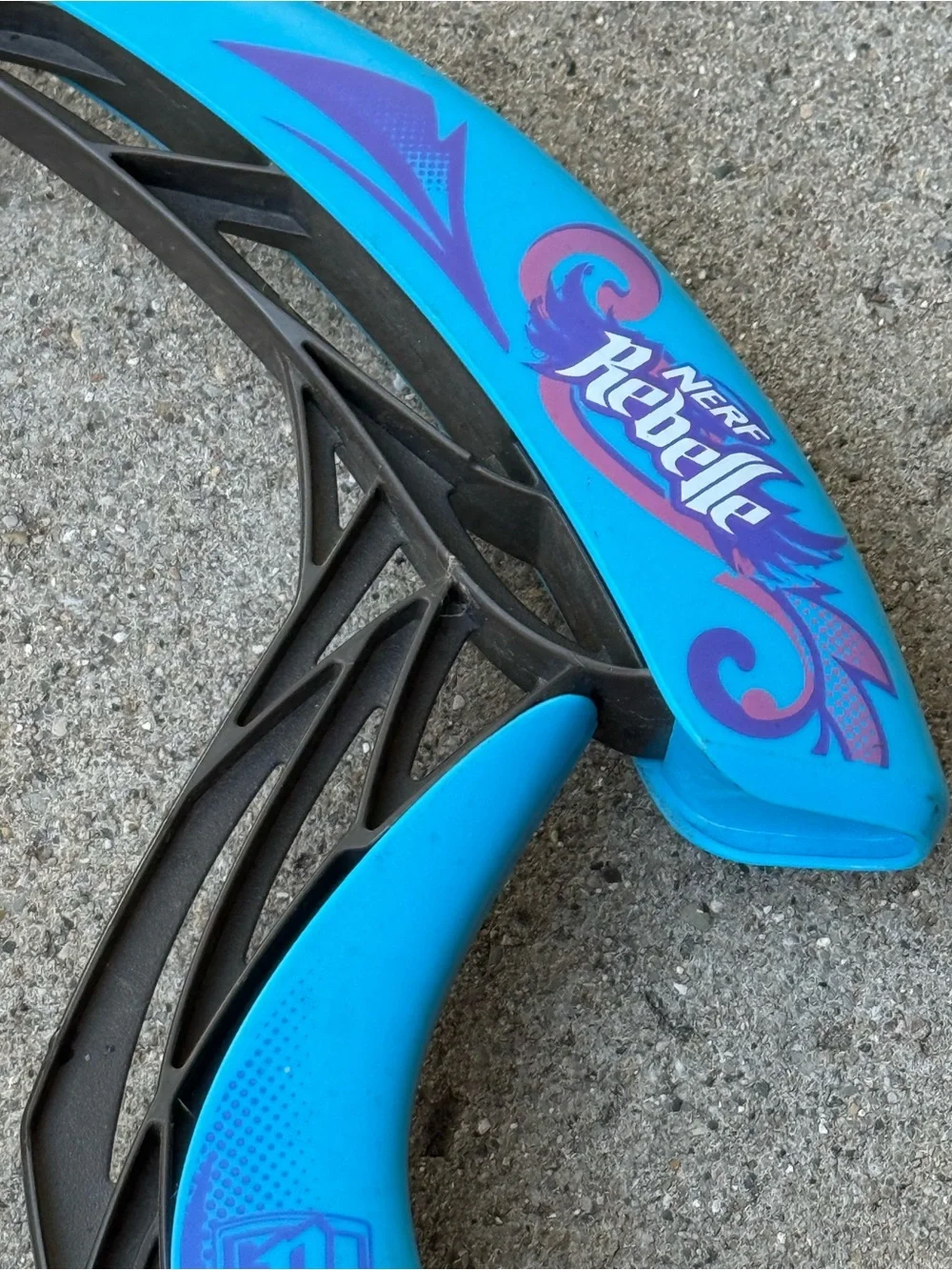 Nerf Rebelle Secrets and Spies Arror Revolution Set in Pink, Purple & Blue